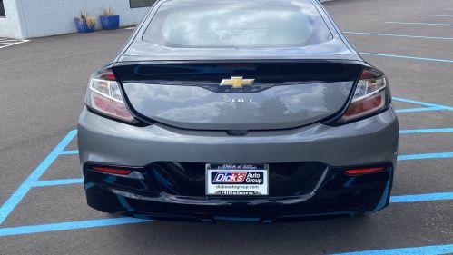 2017 Chevrolet VOLT - Images - 4