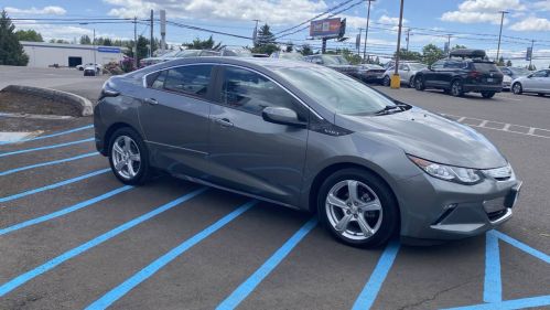 2017 Chevrolet VOLT - Images - 8