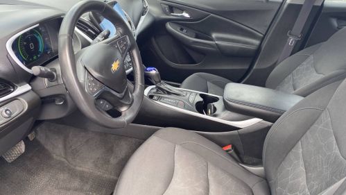 2017 Chevrolet VOLT - Images - 10