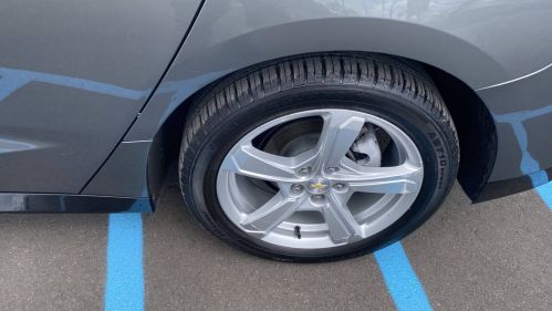 2017 Chevrolet VOLT - Images - 25