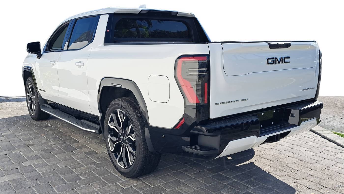 2025 GMC Sierra EV 1GT10MEDXSU411909