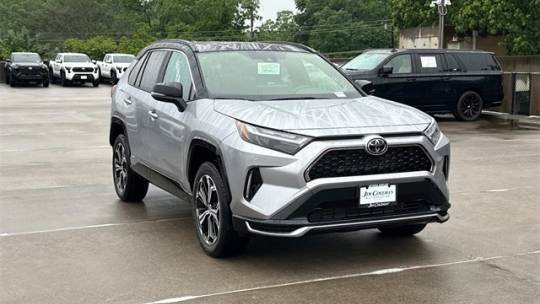 2025 Toyota RAV4 Plug-In Hybrid - Images - 13