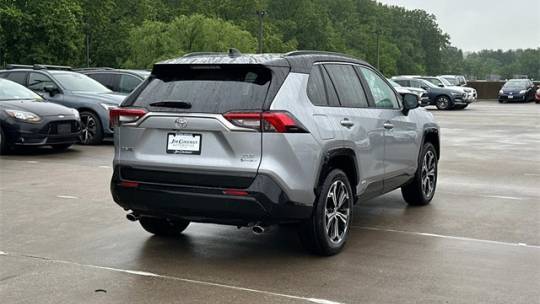 2025 Toyota RAV4 Plug-In Hybrid - Images - 14