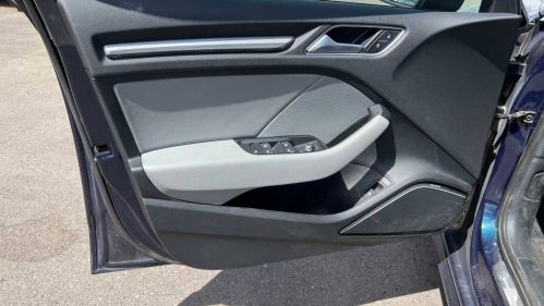 2017 Audi A3 Sportback e-tron - Images - 16