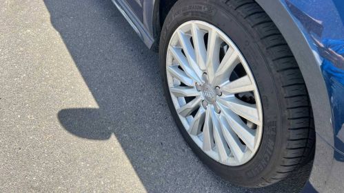 2017 Audi A3 Sportback e-tron - Images - 25