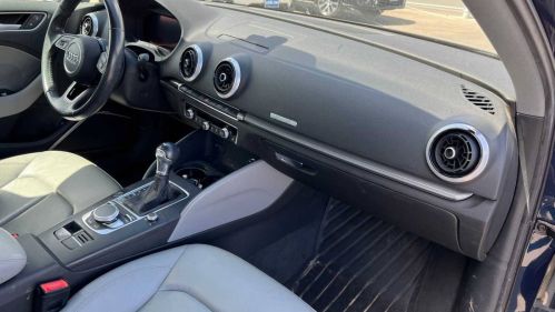 2017 Audi A3 Sportback e-tron - Images - 26