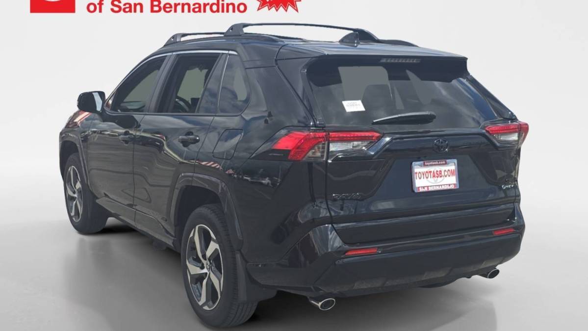 2025 Toyota RAV4 Plug-In Hybrid - Images - 3