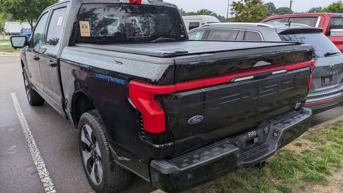 2023 Ford F-150 Lightning - Images - 4