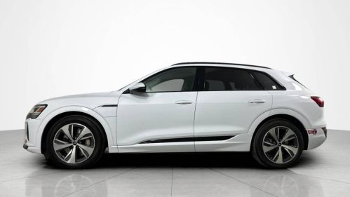 2024 Audi Q8 e-tron - Images - 2