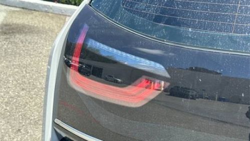 2020 BMW i3 - Images - 11