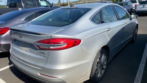 2019 Ford Fusion Energi - Images - 3