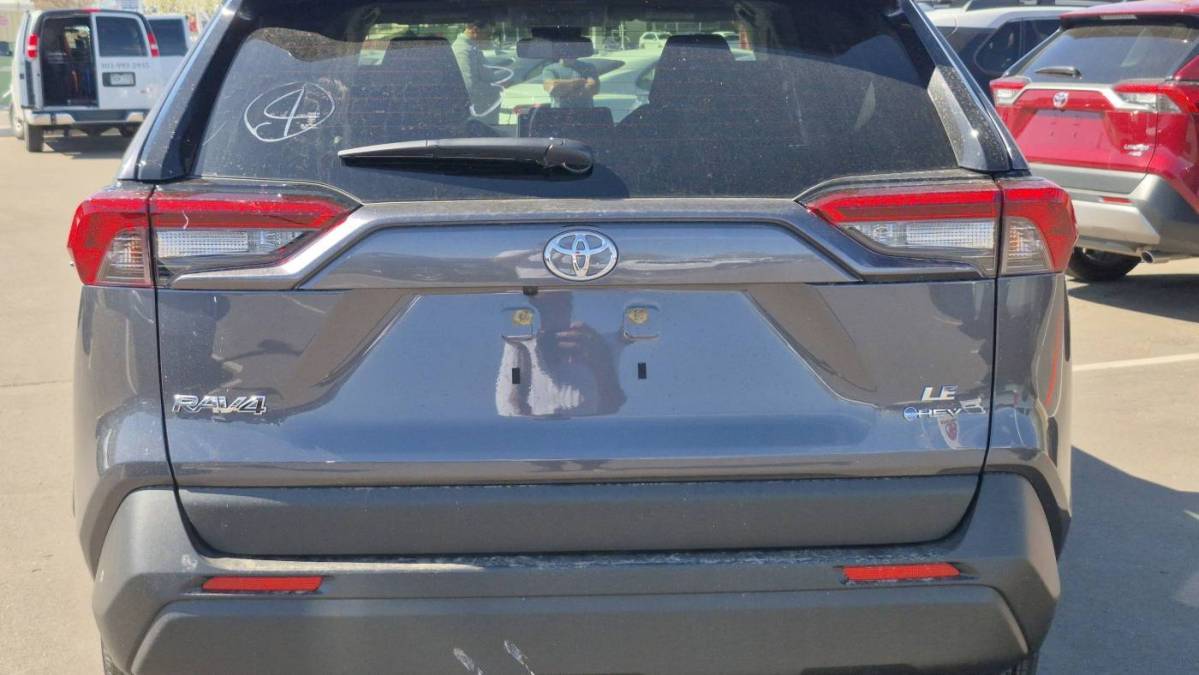 2025 Toyota RAV4 Plug-In Hybrid - Images - 5