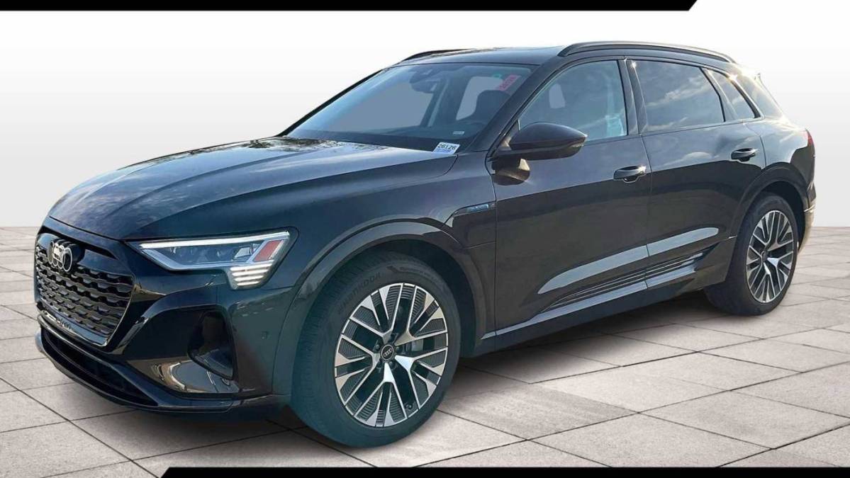 2024 Audi Q8 e-tron - Images - 1