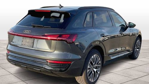 2024 Audi Q8 e-tron - Images - 4