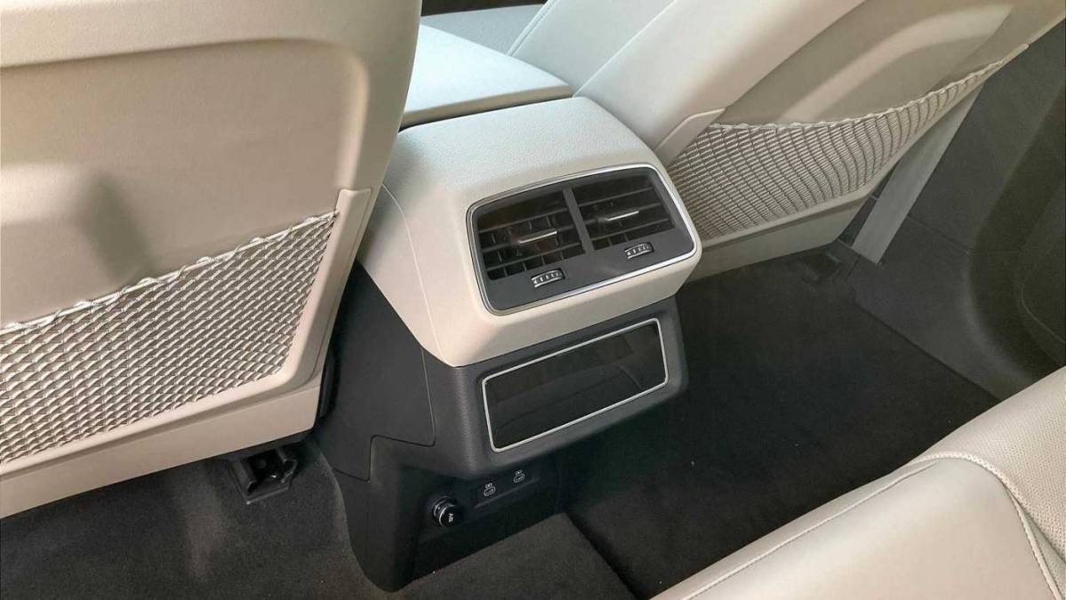 2024 Audi Q8 e-tron - Images - 15