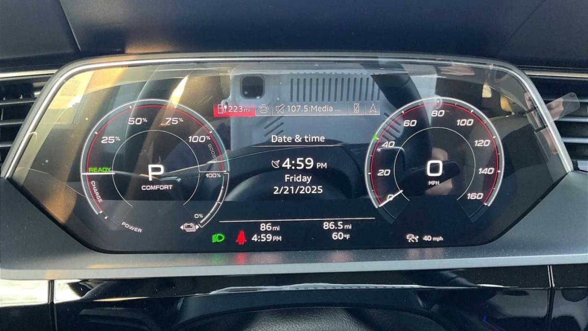2024 Audi Q8 e-tron - Images - 16