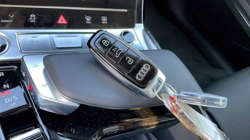 2024 Audi Q8 e-tron - Images - 25