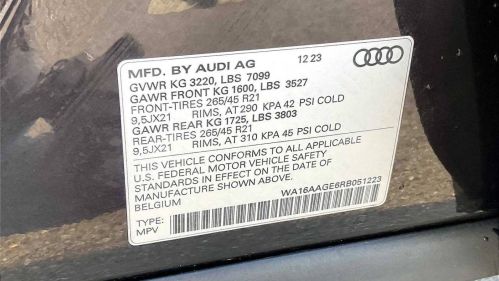 2024 Audi Q8 e-tron - Images - 26