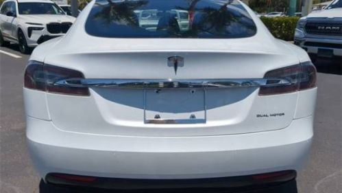 2020 Tesla Model S - Images - 6