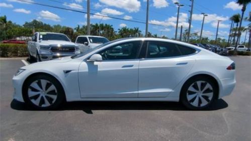2020 Tesla Model S - Images - 8