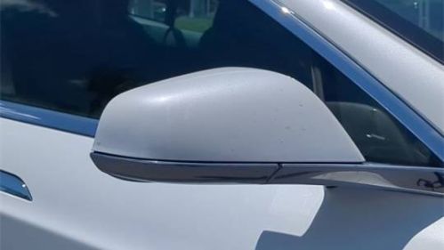 2020 Tesla Model S - Images - 12