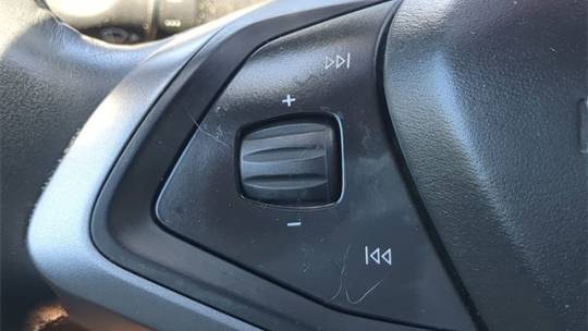 2020 Tesla Model S - Images - 26