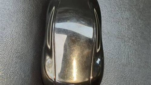 2020 Tesla Model S - Images - 30