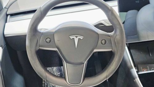 2021 Tesla Model Y - Images - 11