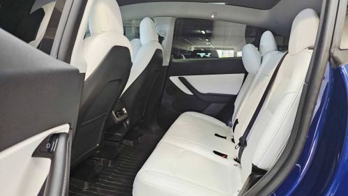 2021 Tesla Model Y - Images - 26