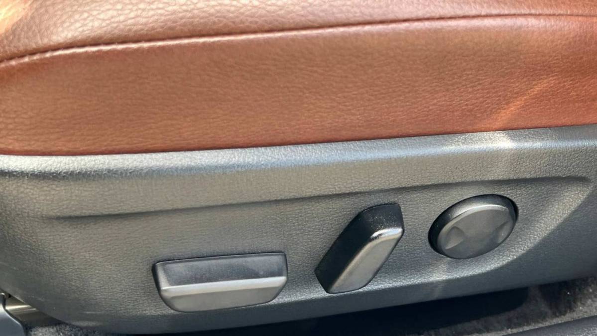 2023 Mazda MX-30 EV - Images - 16