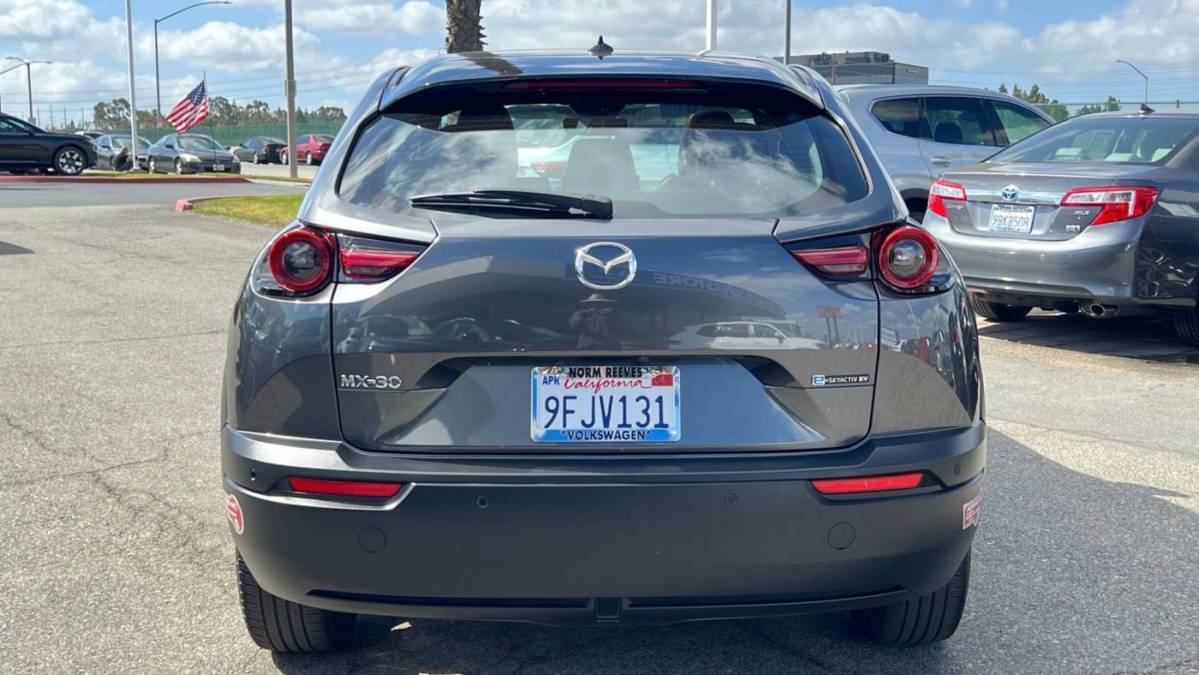 2023 Mazda MX-30 EV - Images - 21