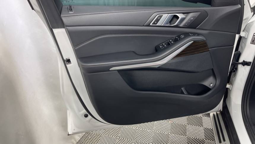 2023 BMW X5 - Images - 22