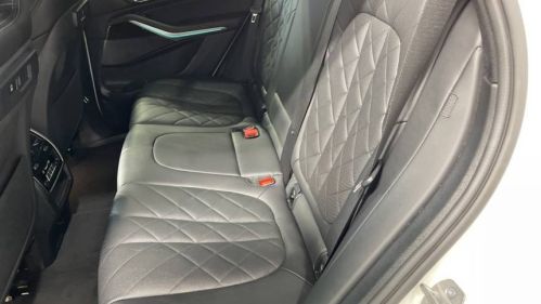 2023 BMW X5 - Images - 23