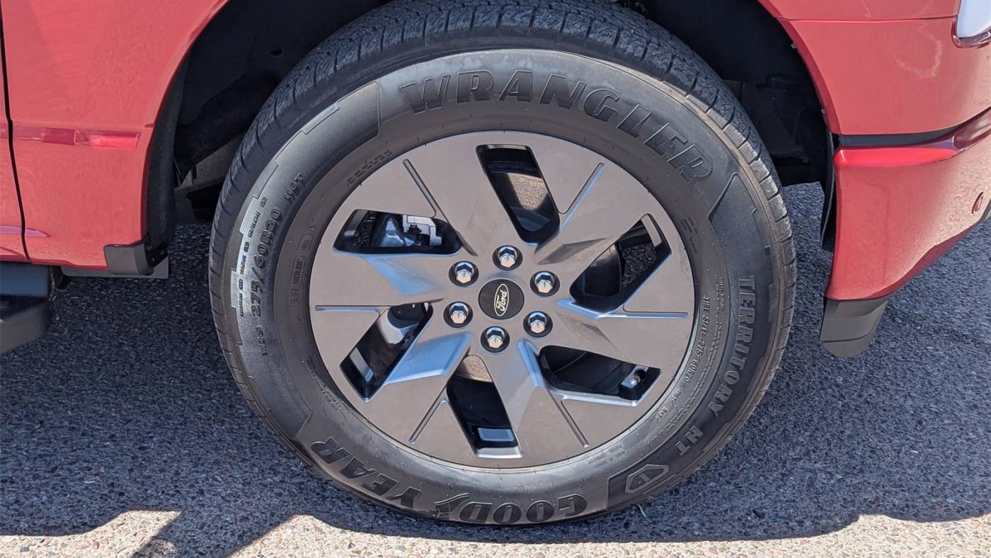 2024 Ford F-150 Lightning 1FT6W3L7XRWG00697