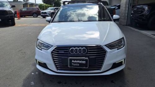 2017 Audi A3 Sportback e-tron - Images - 2