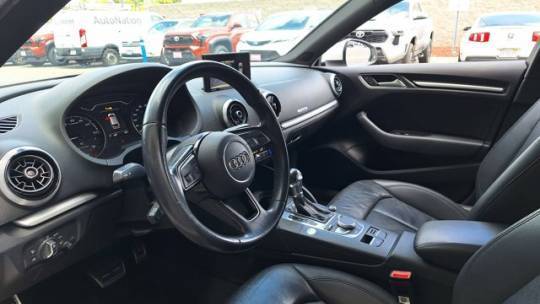 2017 Audi A3 Sportback e-tron - Images - 9