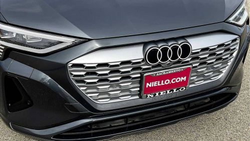 2024 Audi Q8 e-tron - Images - 24