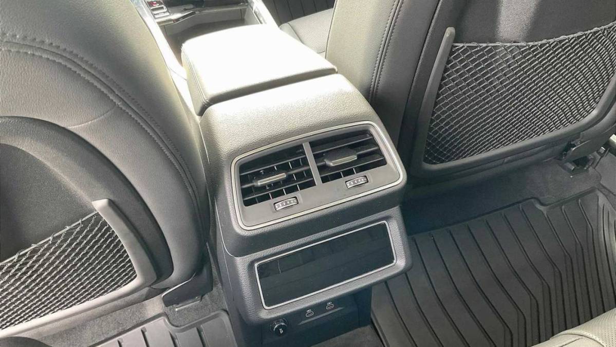 2024 Audi Q8 e-tron - Images - 25