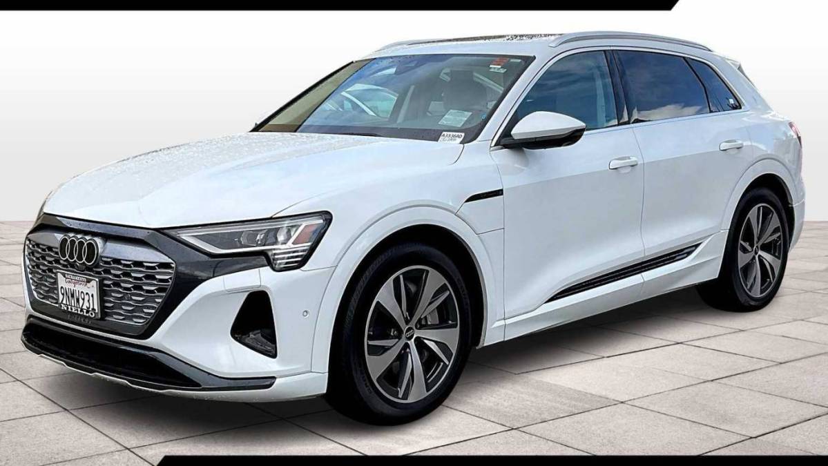 2024 Audi Q8 e-tron - Images - 1