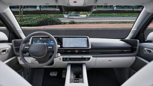 2025 Hyundai IONIQ 6 KMHM54AA8SA093814