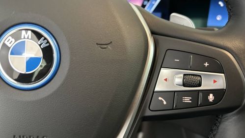 2024 BMW 3 Series - Images - 10