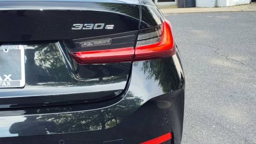 2024 BMW 3 Series - Images - 13