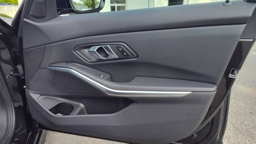 2024 BMW 3 Series - Images - 15
