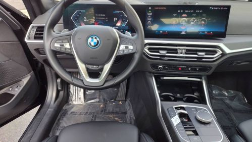 2024 BMW 3 Series - Images - 20