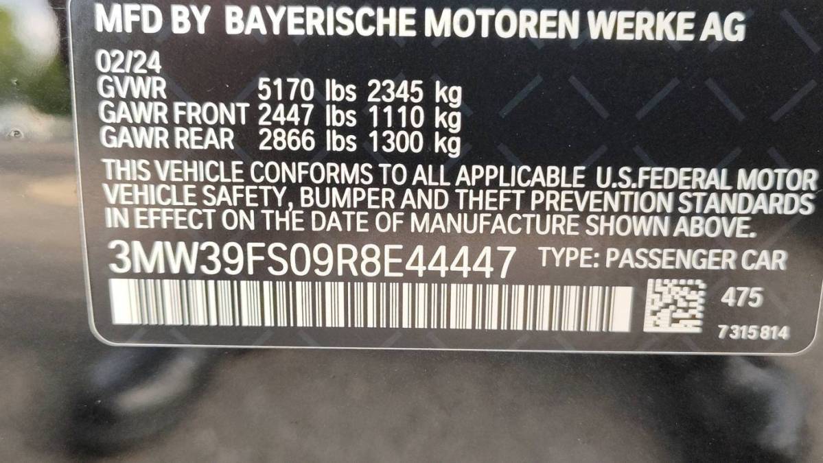 2024 BMW 3 Series - Images - 29