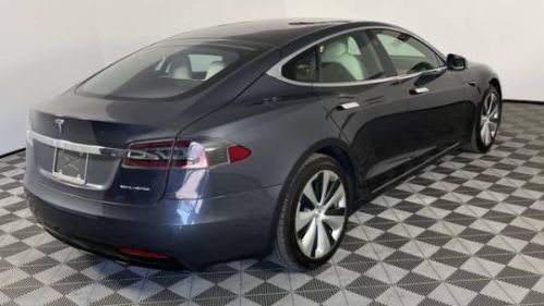 2021 Tesla Model S - Images - 9