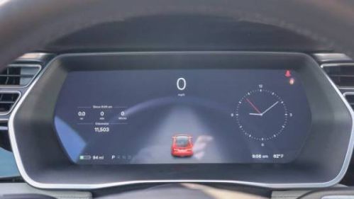 2016 Tesla Model S - Images - 14