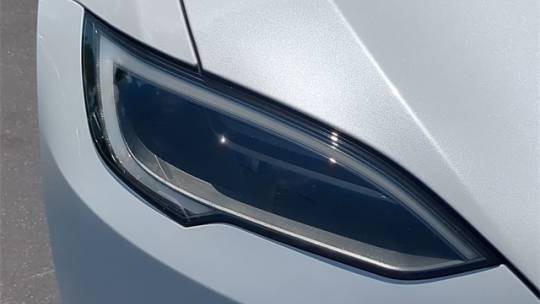 2023 Tesla Model S - Images - 10