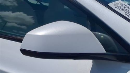 2023 Tesla Model S - Images - 12