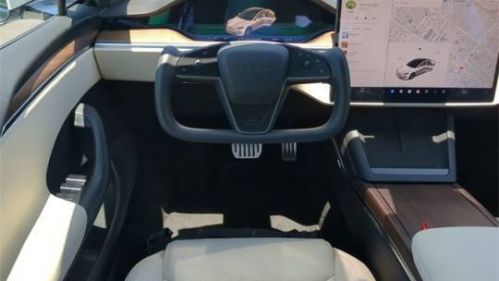 2023 Tesla Model S - Images - 16